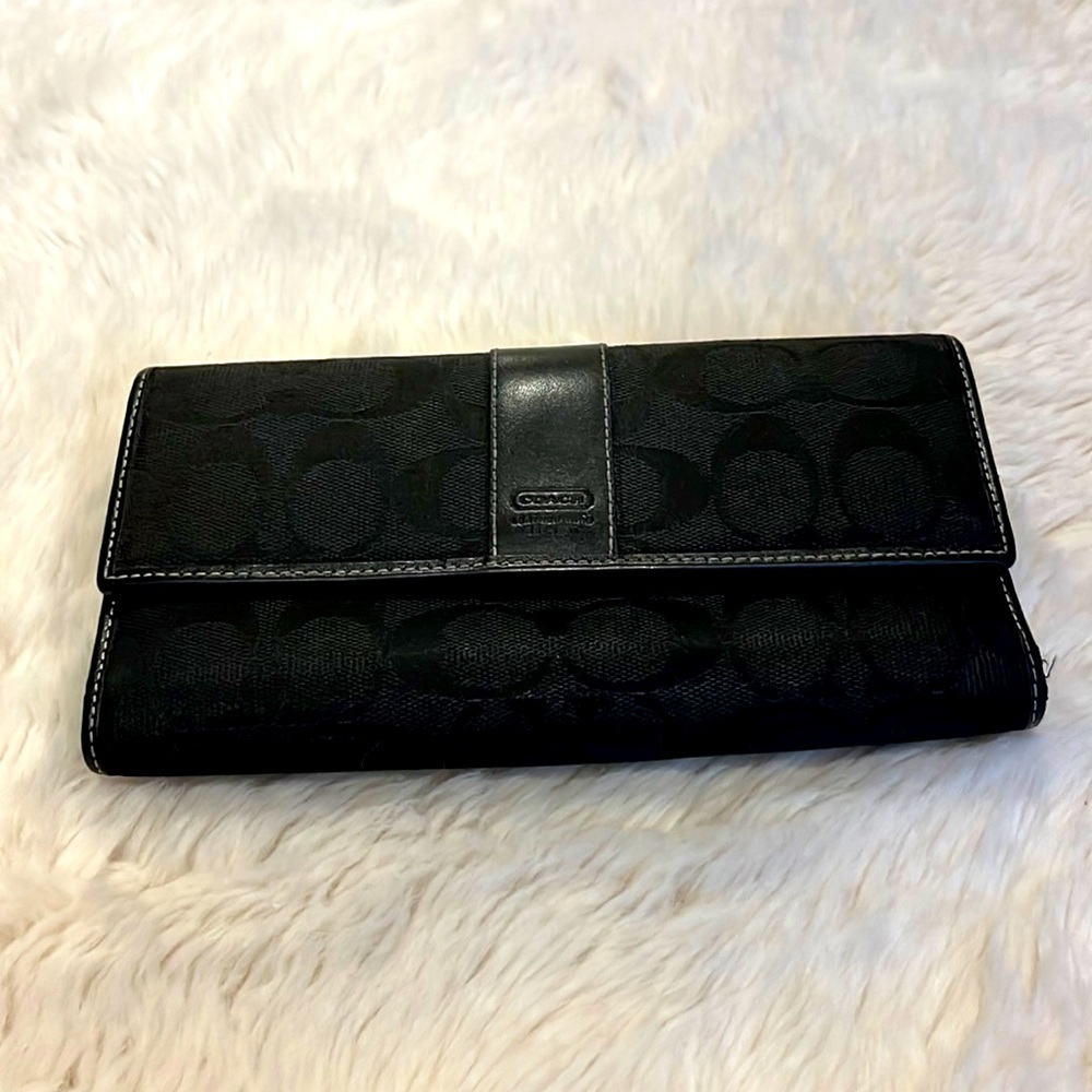 Coach Signature wallet/clutch
